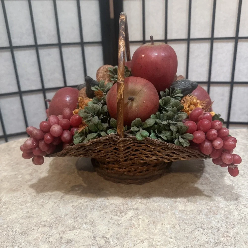 Plastic‎ Faux Fruit Table Basket Decoration Grapes Apples MCM Vintage Artificial